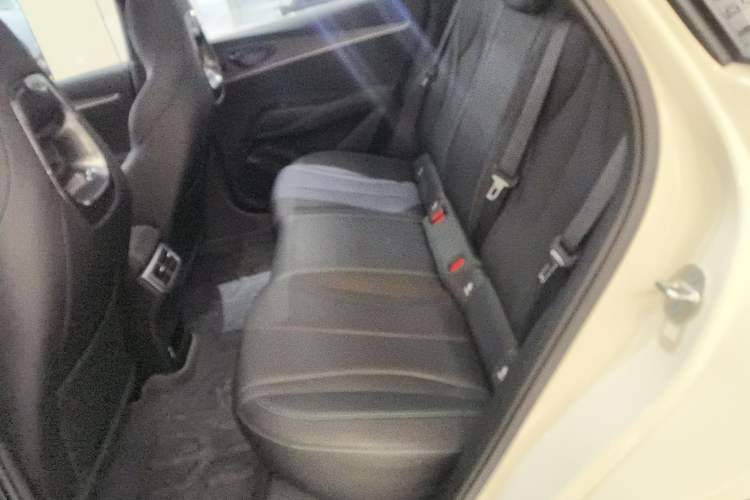 Used BYD Seal 06 New Energy 2025 DM-i Smart Drive 120KM Prestige Model