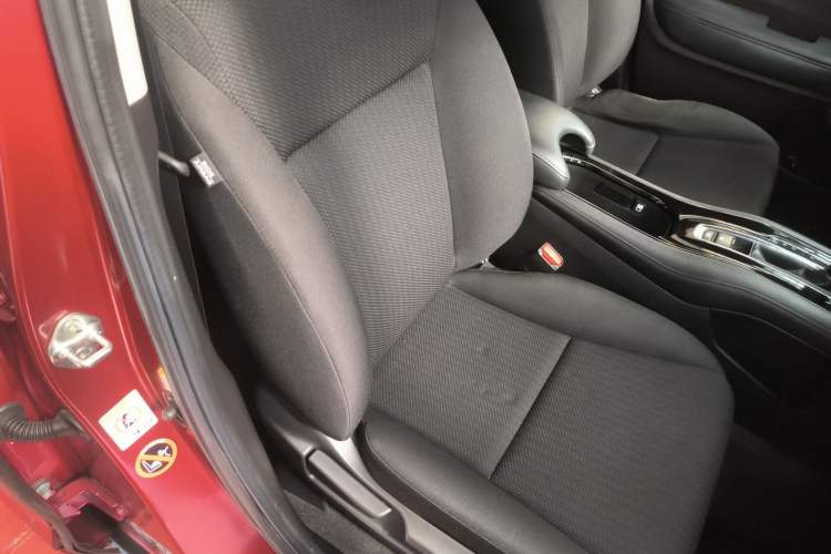 Used Honda Vezel 2015 1.5L CVT two-wheel drive Comfort trim