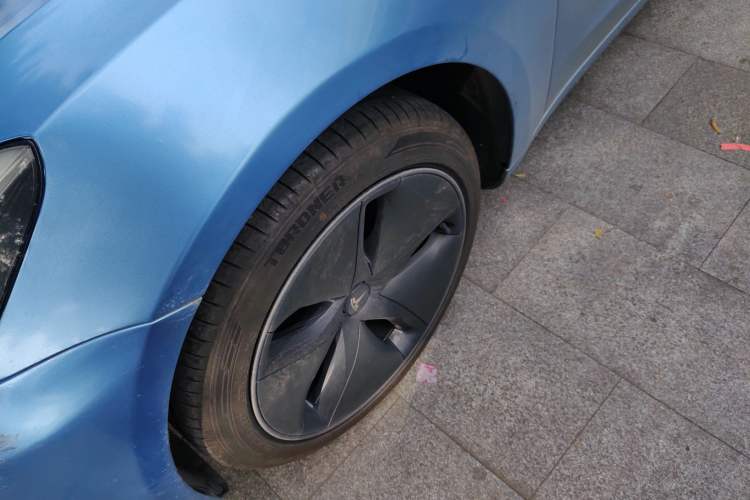 Used Tesla Model 3 2020 Long-Range Rear-Wheel-Drive Version