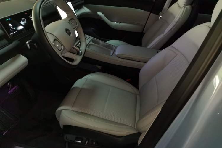 Used Nio ES6 2024 75 kWh