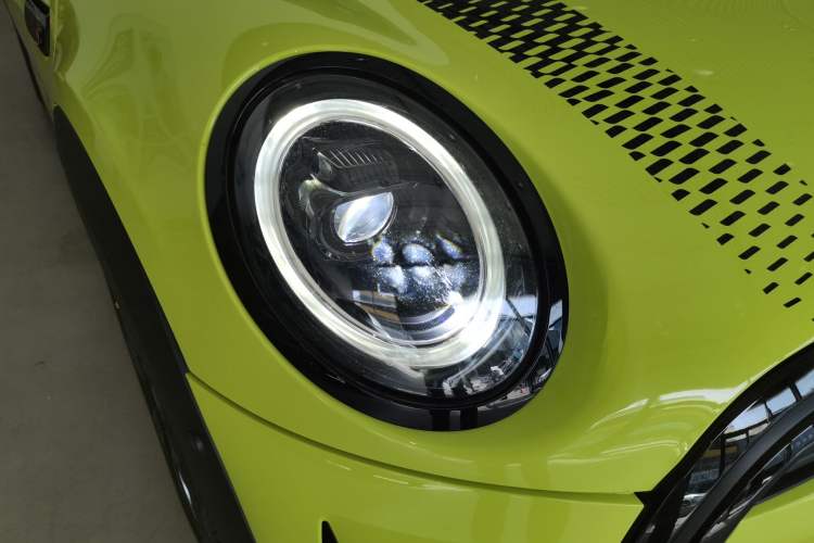 Used MINI 2022 Updated 1.5T COOPER Classic Edition Five-Door Version