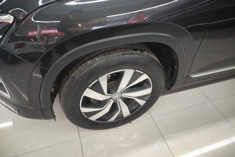 Used Volkswagen Tayron 2019 330TSI Two-Wheel Drive Luxury Model China VI Standard
