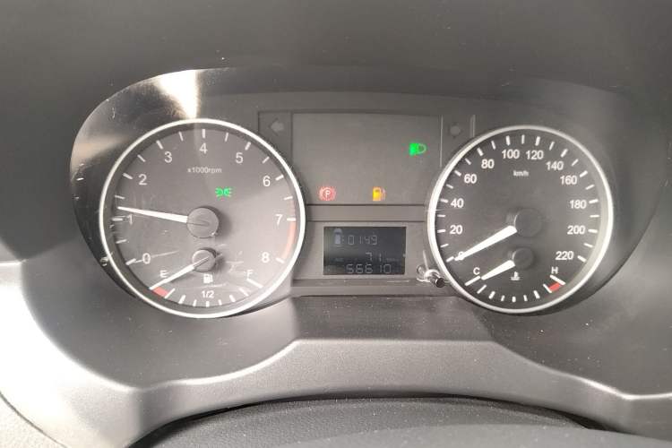 Used JAC Refine M3 2022 PLUS IKEA Edition 1.8L Comfort Version
