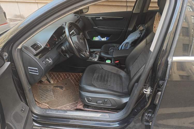 Used Volkswagen Magotan 2015 Revised Version 2.0 TSI Luxury Edition Left Front Seat