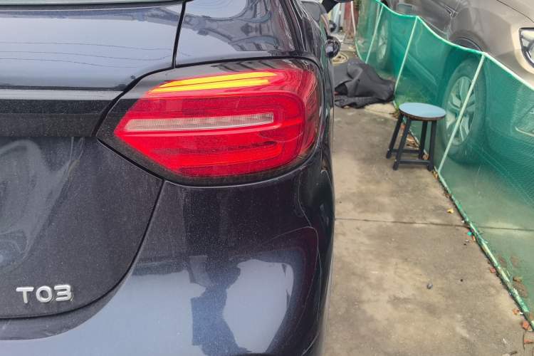 Used Leapmotor T03 2021 400 Micro-Sugar Version Right Rear Taillight