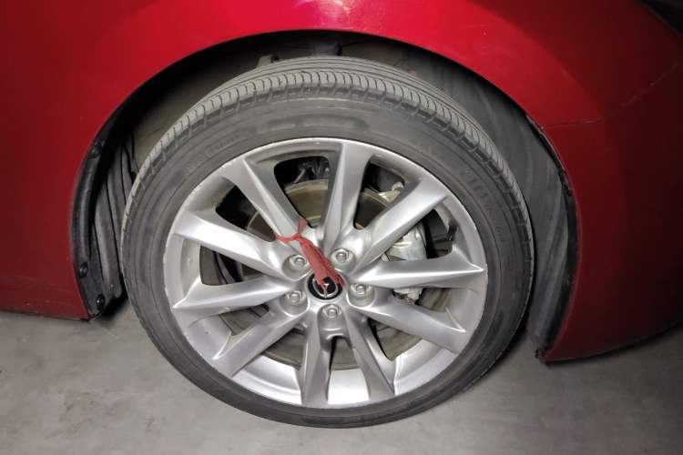 Used Mazda Mazda 3 Axela 2017 Sedan 2.0L Automatic Prestige Model China V Standard