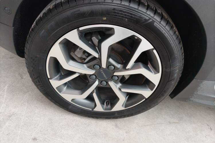 Used Lynk & Co 02 2018 1.5T DCT Two-Wheel Drive Pro Version China V Emission Standard
