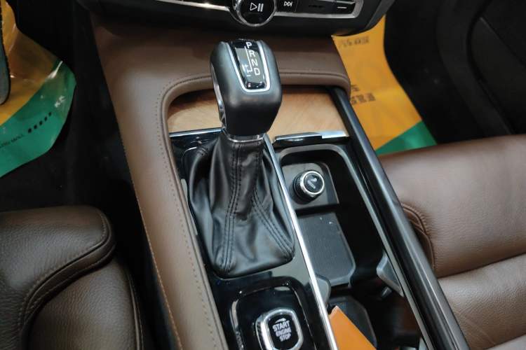 Used Volvo S90 2020 T5 Zhiyuan Luxury Edition Gear Lever