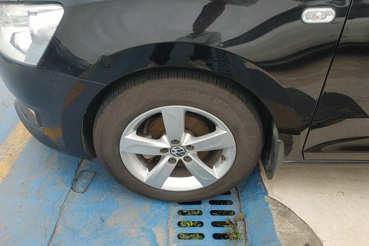 Used Volkswagen Santana 2013 1.6L Automatic Comfort Edition
