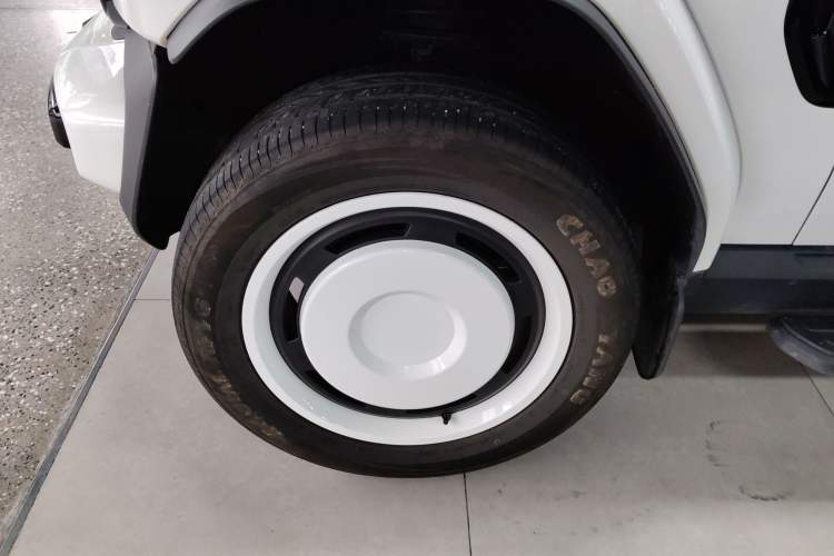 Used iCAR V23 2025 401 Two-Wheel Drive Advanced Edition Left Front Wheel Hub