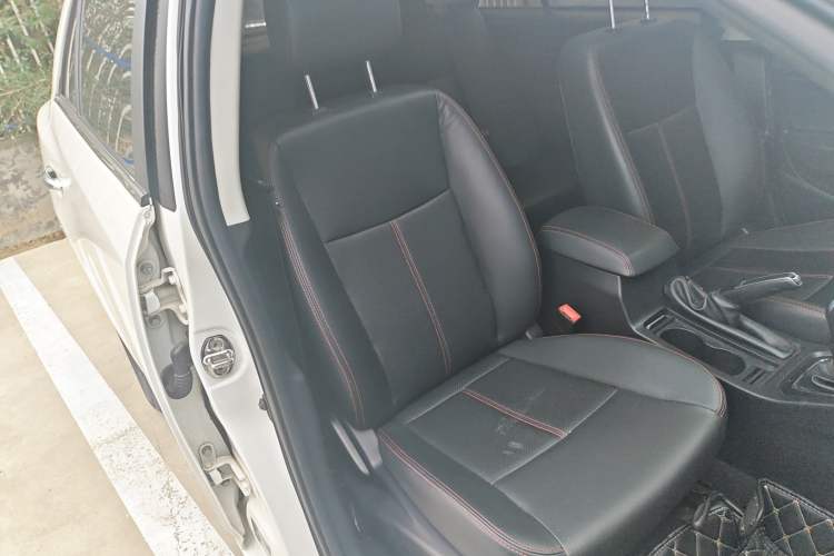 Used Zotye Z360 2017 1.5L Manual Luxury Model