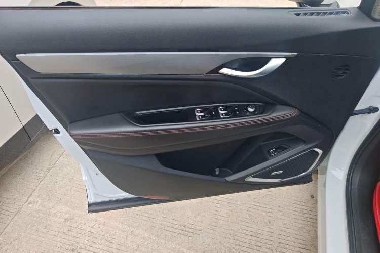 Used Geely Auto Monjaro S 2021 2.0TD DCT Two-Wheel Drive Lightning Edition
