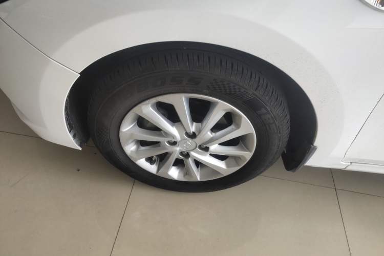 Used Hyundai Verna (new generation) 2016 1.4L Manual Cool Edition GLS Exterior 4