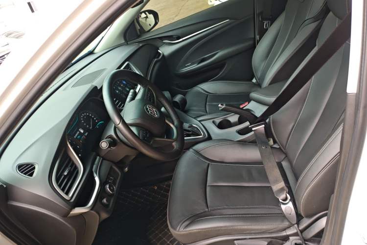 Used Buick GT 2019 18T Automatic Connected Elite Model China VI Standard Left Front Seat