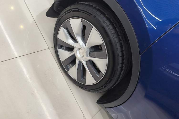 Used Tesla Model Y 2022 Revised Version Long-Range All-Wheel Drive
