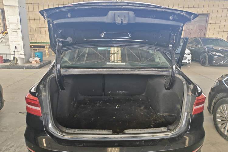 Used Volkswagen Lavida 2019 1.5L Automatic Comfort Edition China VI Standard