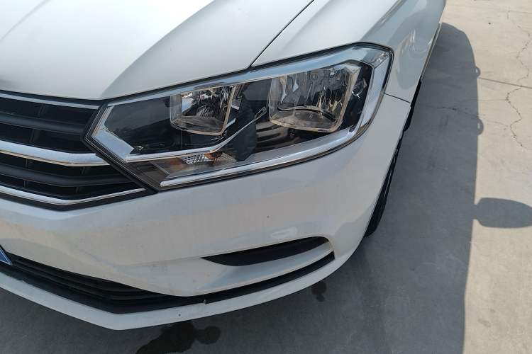 Used Volkswagen Bora 2019 Facelift Bora·Legend 1.5L Automatic Fashion Edition China VI Standard Left Front Headlight