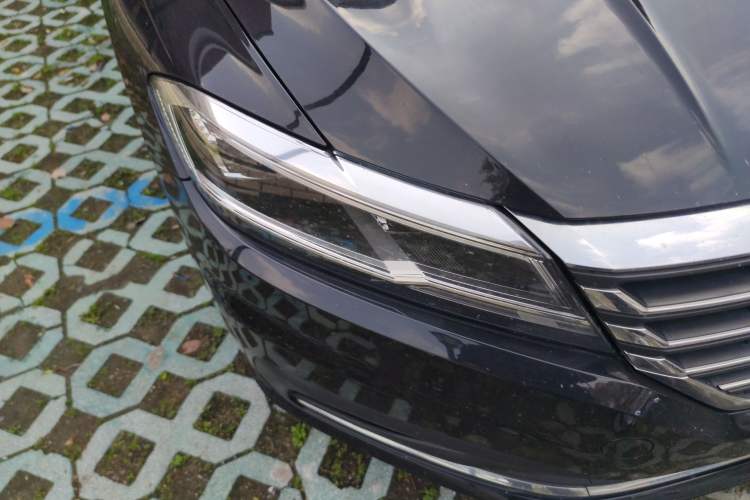 Used Volkswagen Lavida 2018 280TSI DSG Comfort Edition China V Standard Right Front Headlight