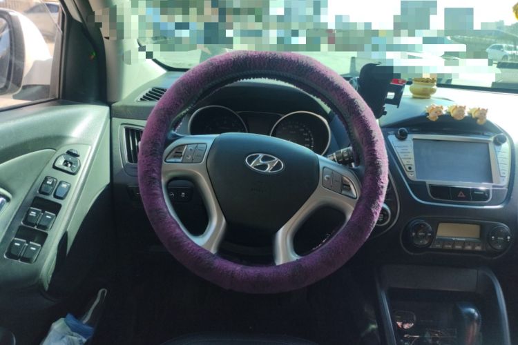 Used Hyundai ix35 2012 2.0L Automatic Two-Wheel Drive Elite Edition GLS
