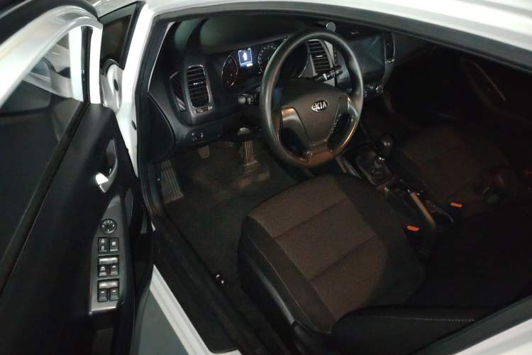 Used Kia K3 2016 1.6L Manual GL