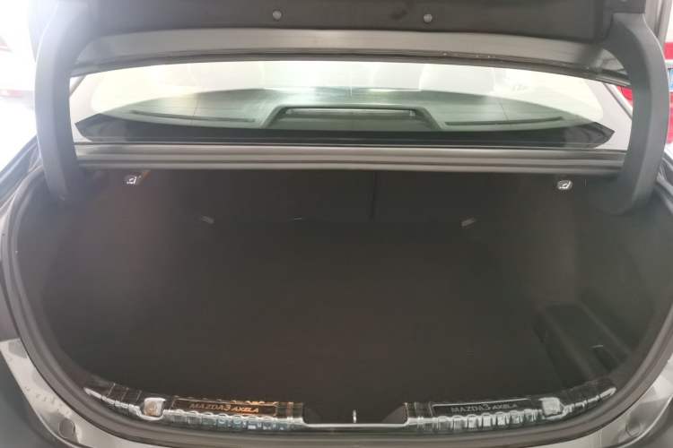 Used Mazda 3 Axela 2020 2.0L Automatic Zhiya Edition Trunk