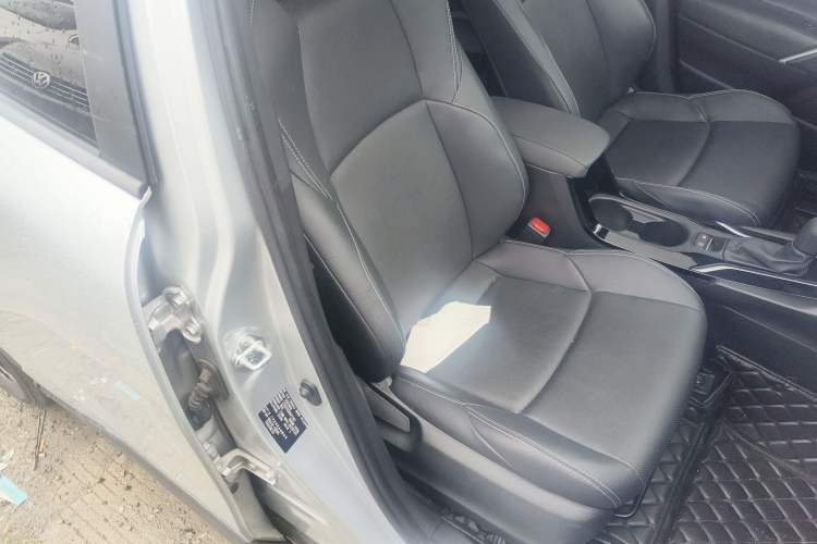 Used Toyota FRONTLANDER 2022 2.0L CVT Luxury Edition