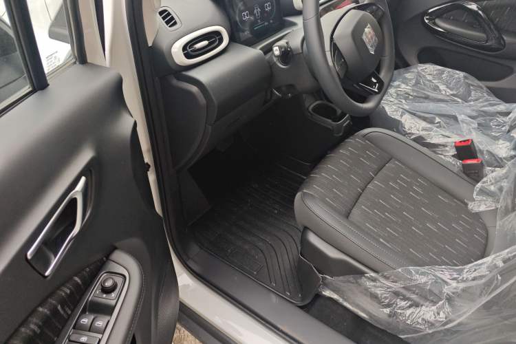 Used Leapmotor T03 2024 310 Comfort Edition Driver Seat