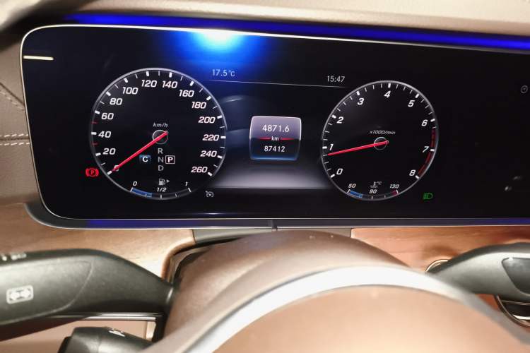 Used Mercedes-Benz E-Class 2019 E 300 L Luxury Model
