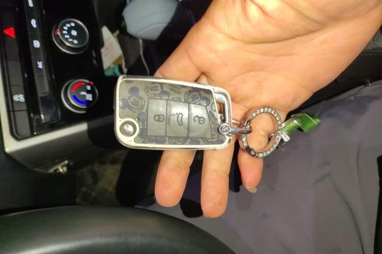 Used Volkswagen T-ROC 2019 230TSI DSG Two-Wheel-Drive Advanced Version China VI Standard