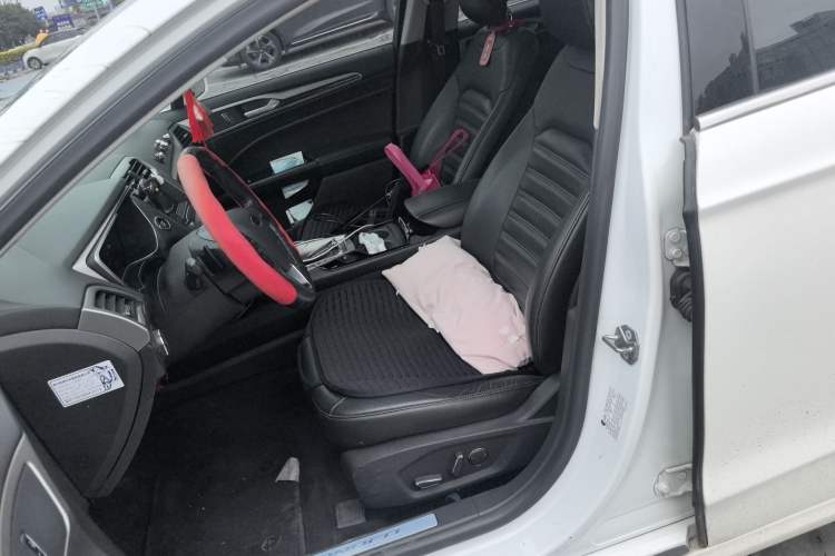 Used Ford Mondeo 2013 2.0L GTDi 200 Fashion Edition
