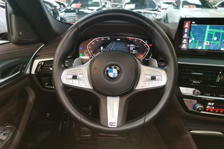 Used BMW 5 Series 2023 530Li Luxury Edition M Sport Package
