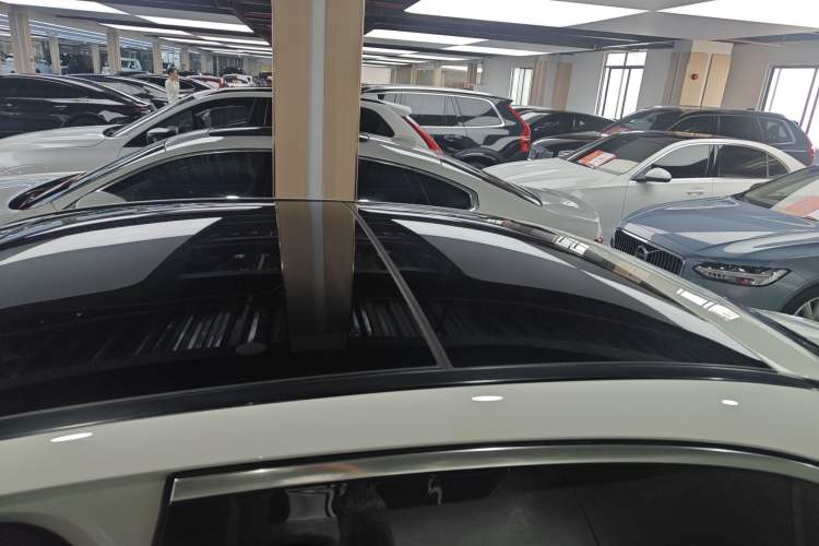 Used Mercedes-Benz E-Class 2021 Restyled E 300 L Luxury Edition
