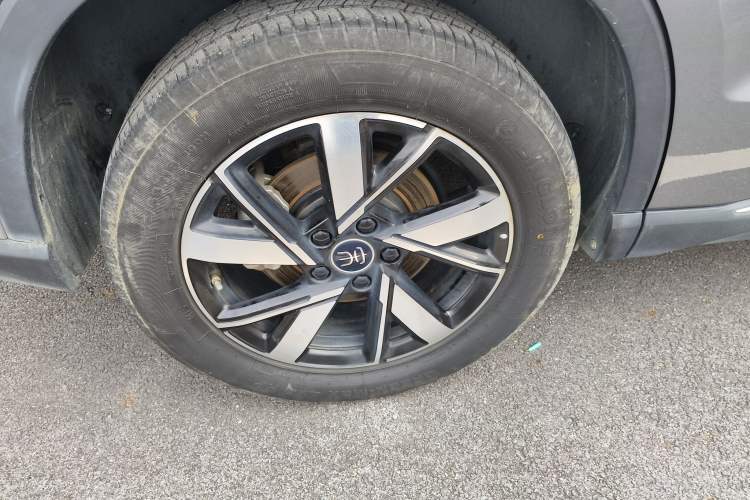 Used BYD Song Pro New Energy 2023 Champion Edition DM-i 71KM Navigation Model