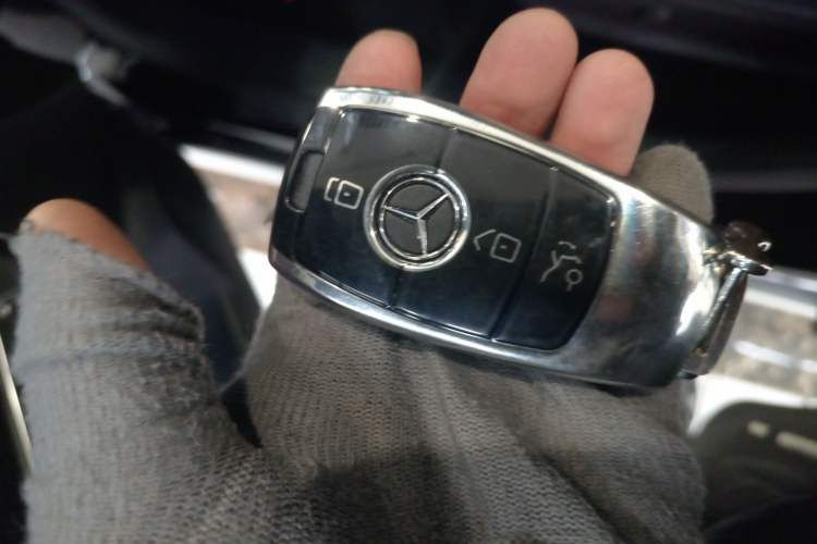 Used Mercedes-Benz GLB 2024 Refresh GLB 220 Fashion Edition Interior 1