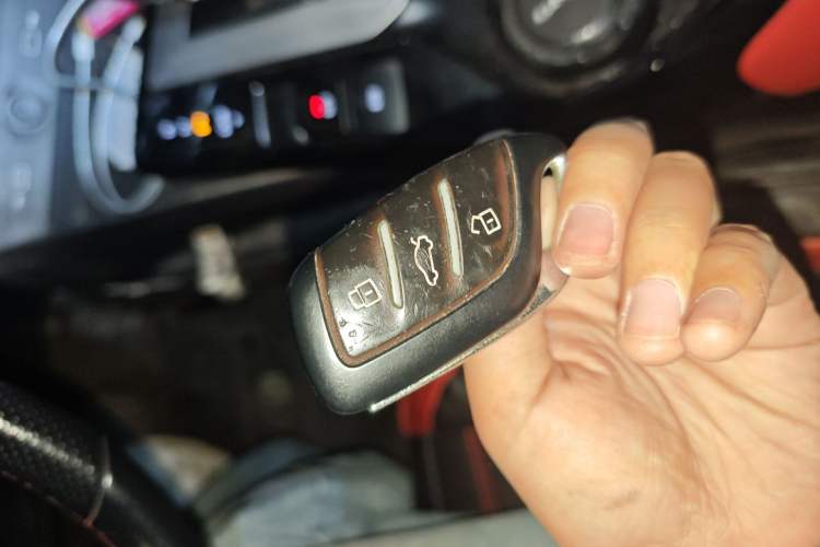 Used MG 5 2021 300TGI DCT Elegant Luxury Edition Vehicle Key