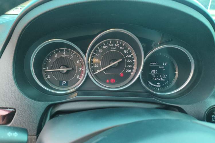 Used Mazda Atenza 2014 2.0L Blue Sky Luxury Edition
