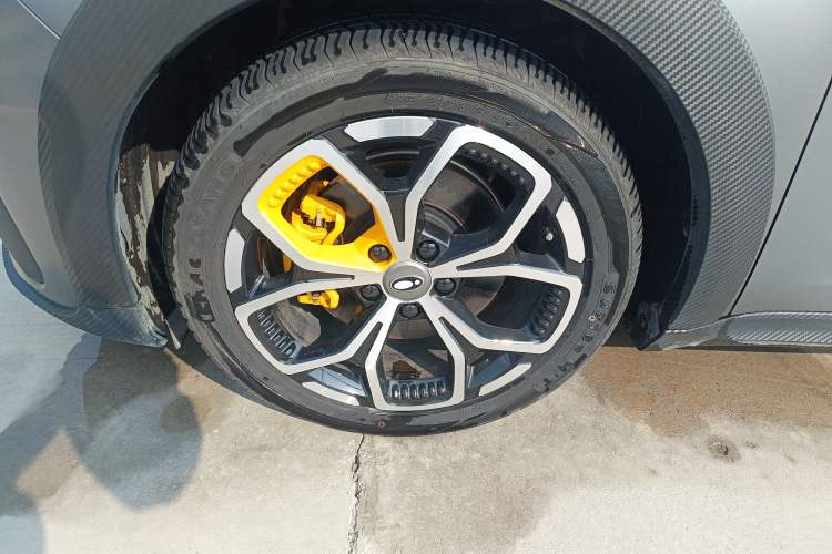 Used ORA Good Cat GT 2023 Mulan Edition 401km Prestige Version Exterior 4