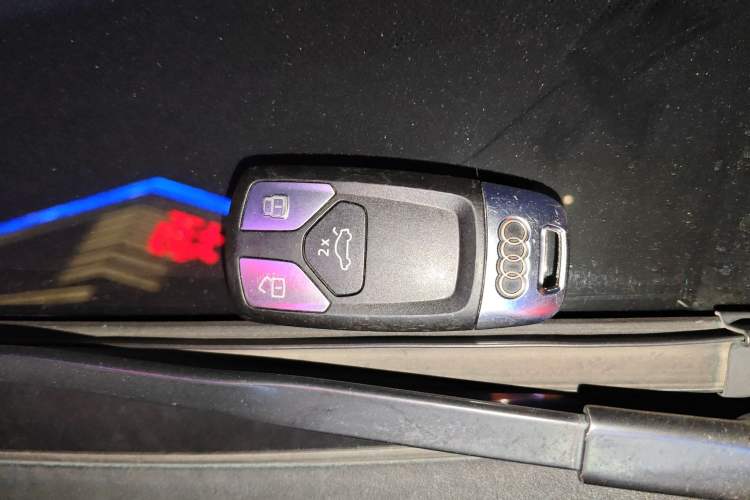 Used Audi Q5L 2022 40T Fashionable and Elegant Model