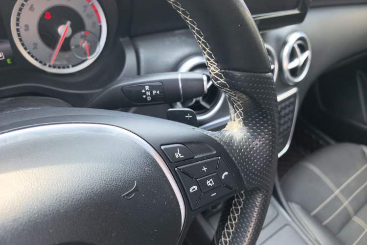 Used Mercedes-Benz A-Class 2015 A 200 Fashion Model Gear Lever