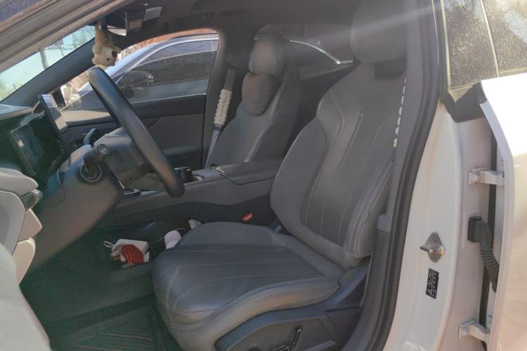 Used Lynk & Co 07 2024 EM-P 126 Long-Range Ultra
