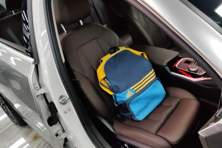 Used BMW i3 2024 eDrive 35 L
