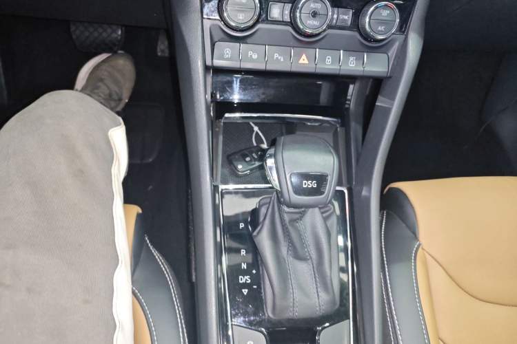 Used Skoda Kodiaq GT 2019 TSI330 Two-Wheel-Drive Luxury Edition China VI Standard