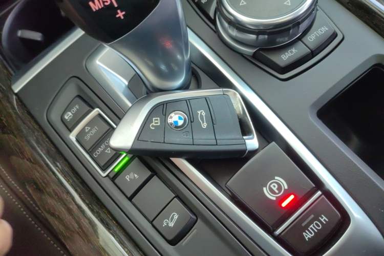 Used BMW X5 2014 xDrive35i Leading Model
