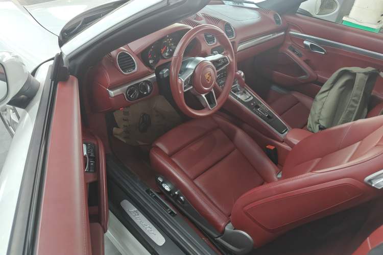 Used Porsche 718 2020 Boxster 2.0T
