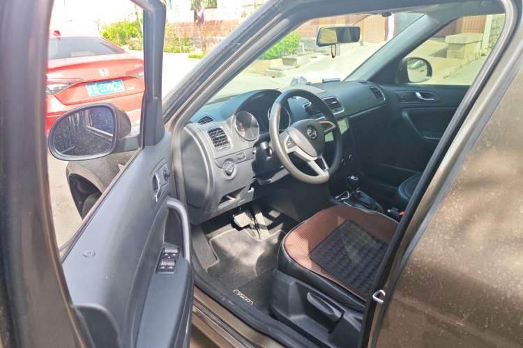 Used Skoda Yeti 2017 TSI280 DSG Car Enjoy Brothers Edition Driver Seat