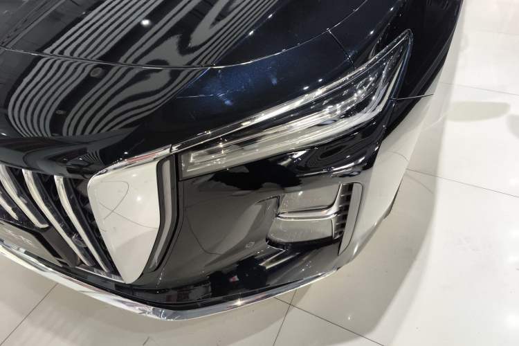 Used Hongqi H5 PHEV 2025 130 Super Hybrid Version Left Front Headlight