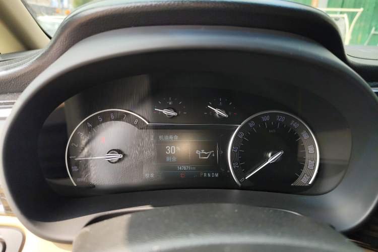 Used Buick GL8 2017 ES 28T Flagship Model China V Standard
