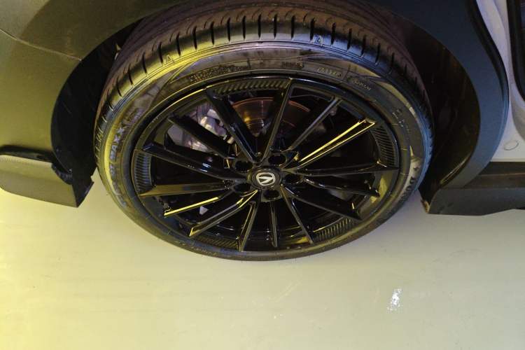 Used CHANGAN UNI-V 2024 1.5T Prestige Sport Edition