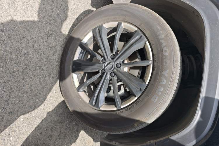 Used Haval Raptor New Energy 2024 Hi4 102 Pro Right Front Wheel Hub