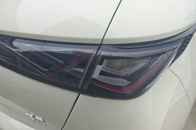 Used BYD Dolphin 2025 420km Free Edition Right Rear Taillight
